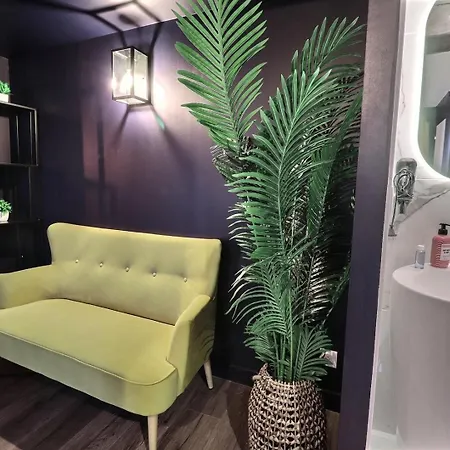 Apartment L'empire Bleu - Sejour A Deux Au Centre De - Elegant Avec Cuisine Equipee Et Atmosphere Cocooning