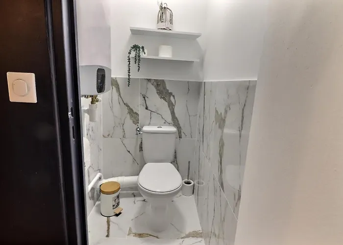 Apartment L'empire Bleu - Sejour A Deux Au Centre De - Elegant Avec Cuisine Equipee Et Atmosphere Cocooning *